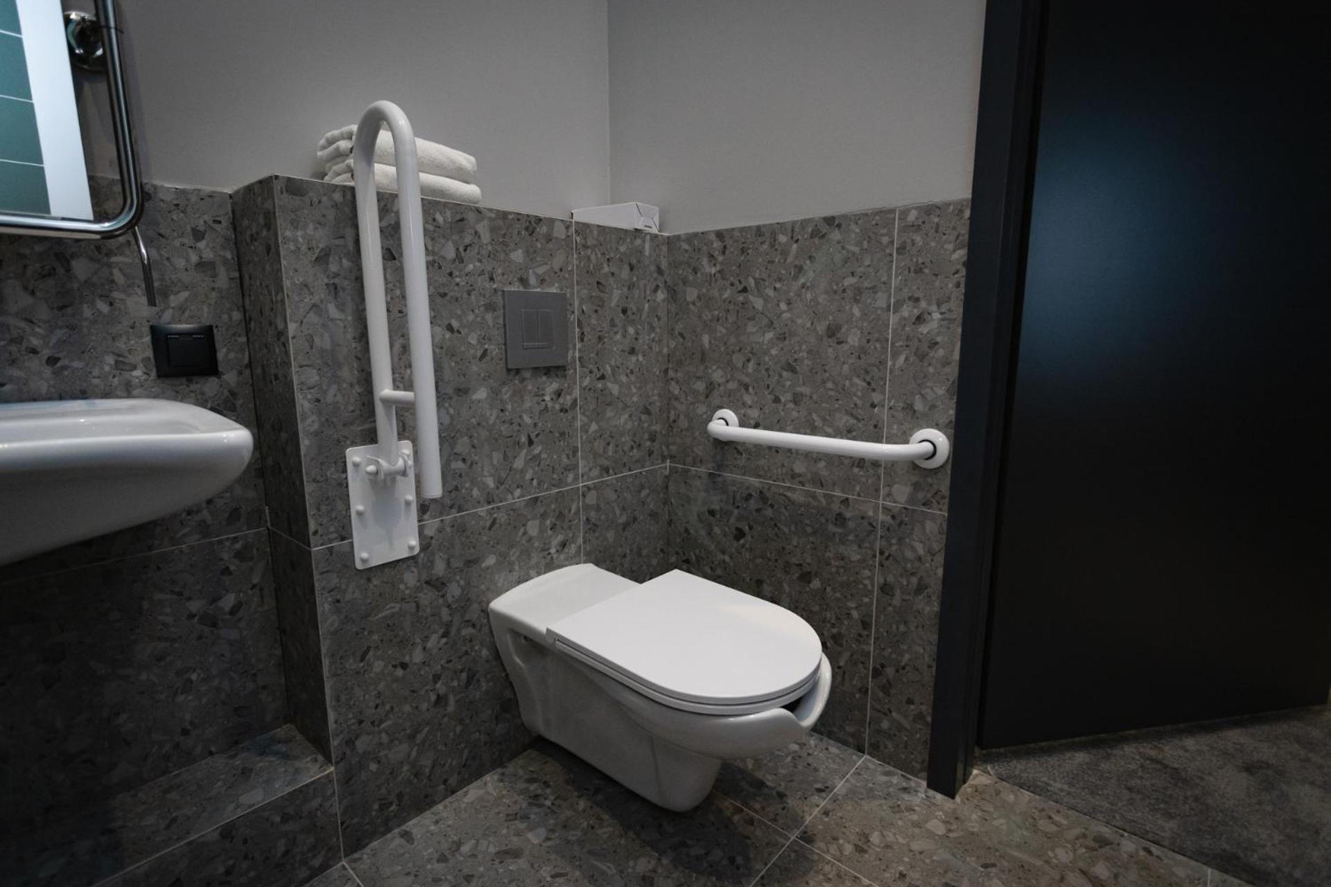 Desilva Inn Opole Luaran gambar